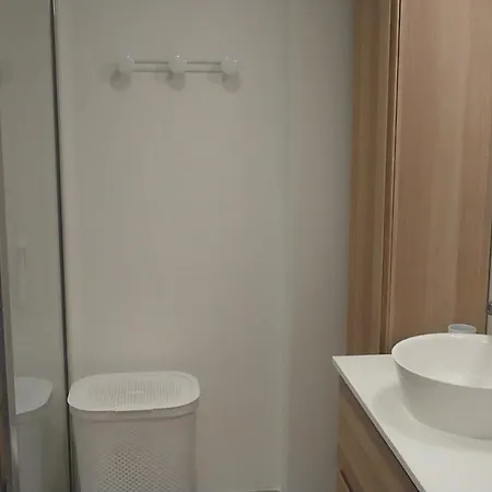 Harmonieux 70 M Avec Balcon Vue Sur La Appartement Cannes