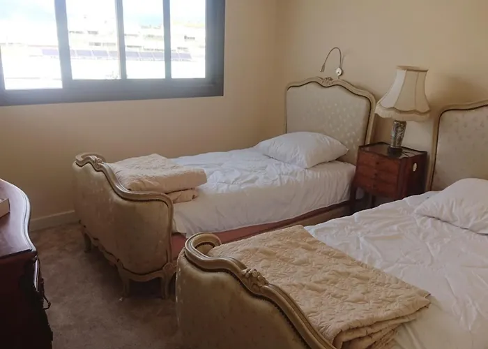 Spacious 70 M Flat With Balcony And Sea View! Apartment Cannes