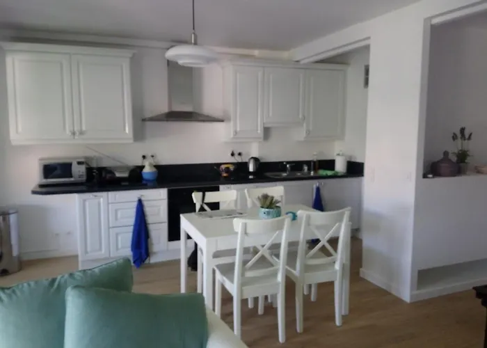 Spacious 70 M Flat With Balcony And Sea View! Cannes