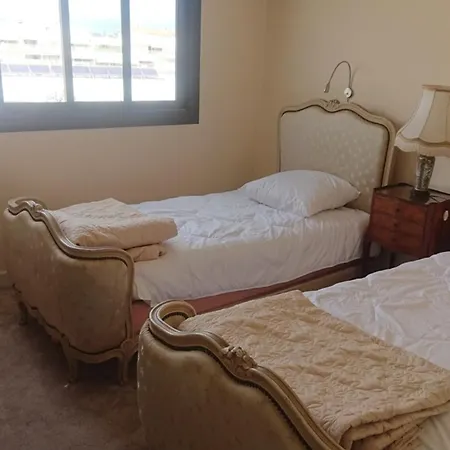 Spacious 70 M Flat With Balcony And Sea View! Апартаменты Канны